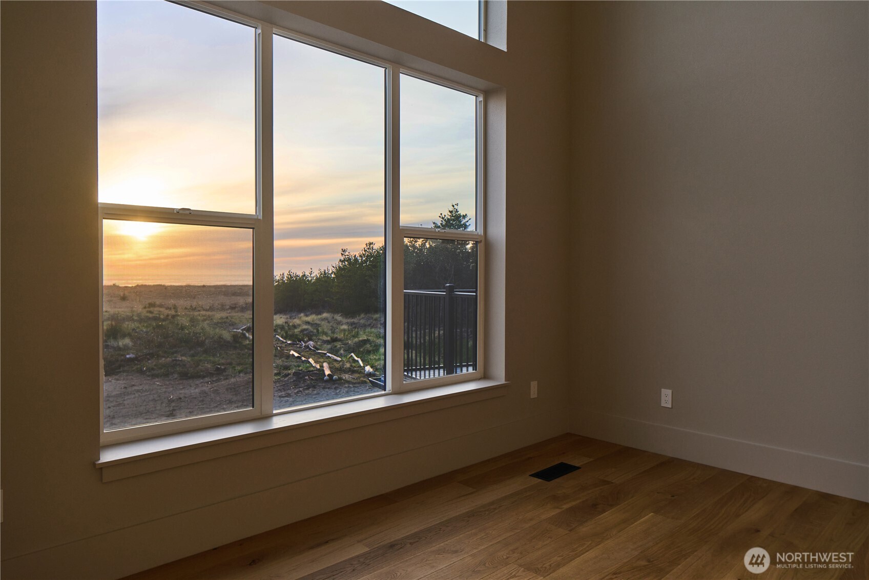 27208 J Lane Property Photo 12