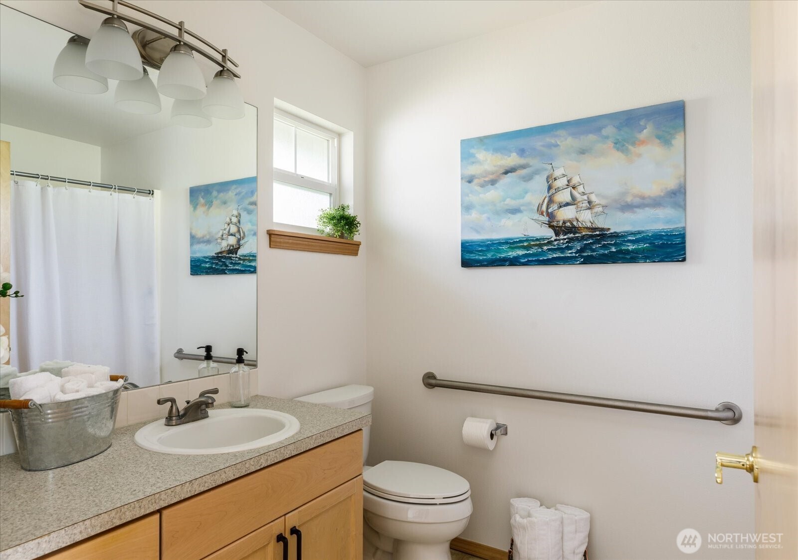 1738 Alliance Avenue Property Photo 20