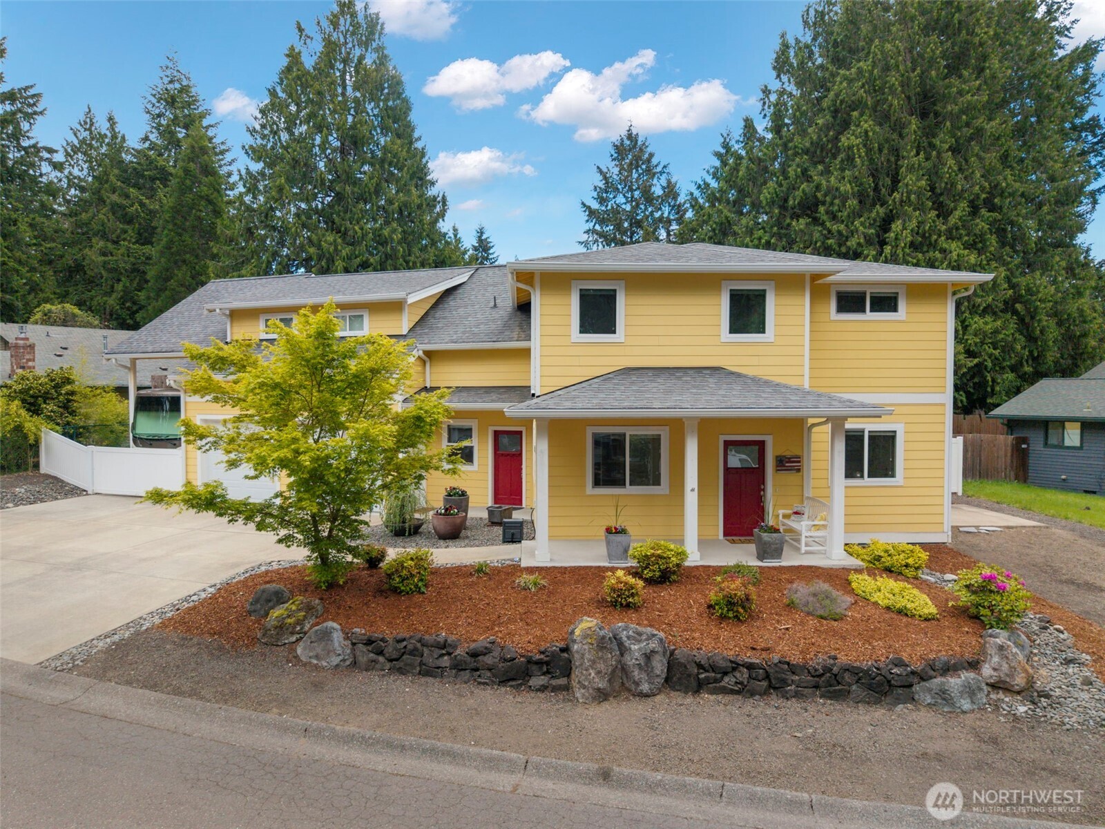 7488 Woodridge Lane Property Photo 1