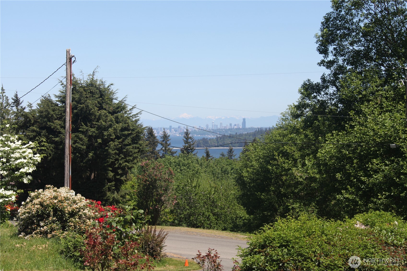 3188 Hinkley Road Property Photo 2