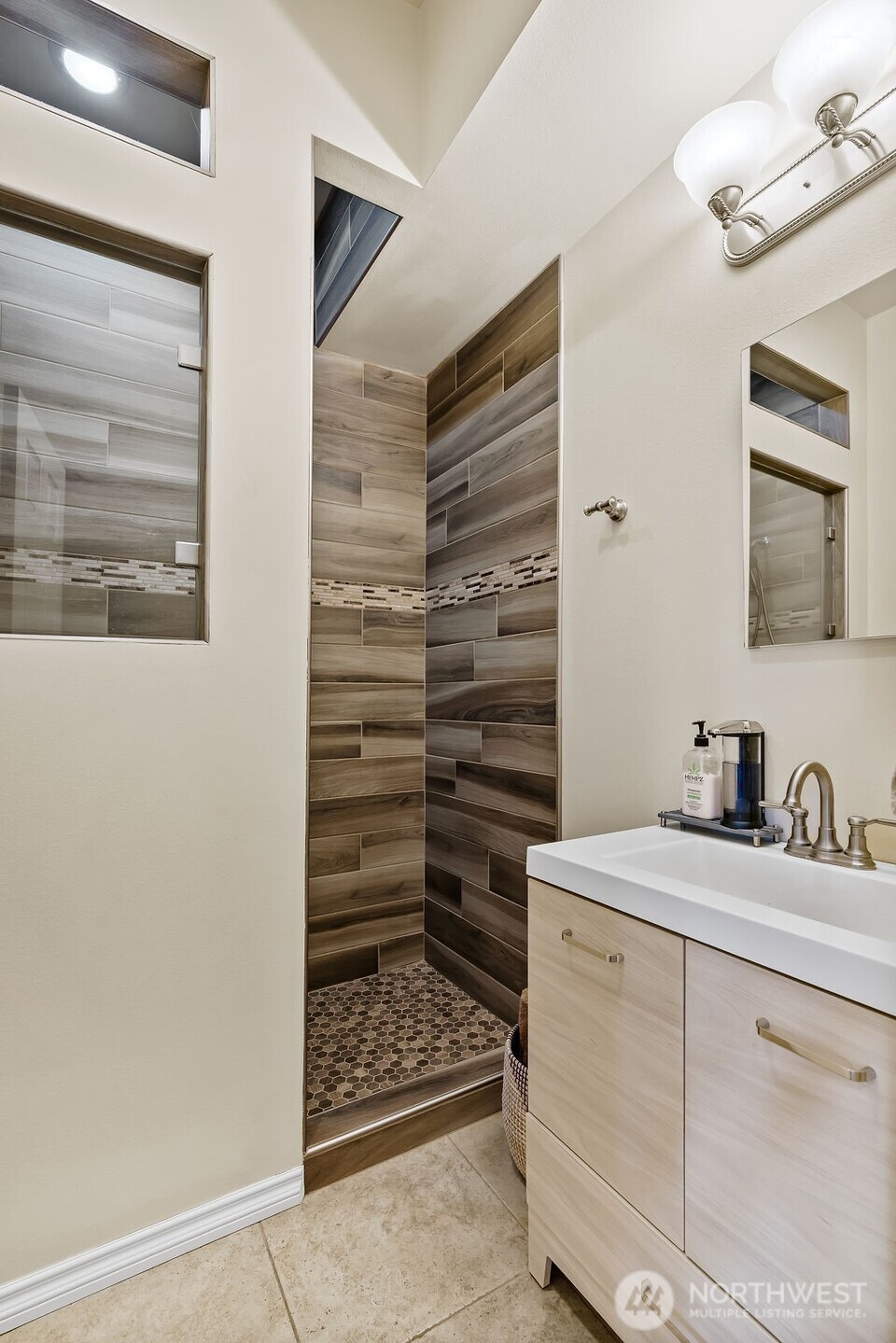 500 St Hilaire Road Property Photo 18