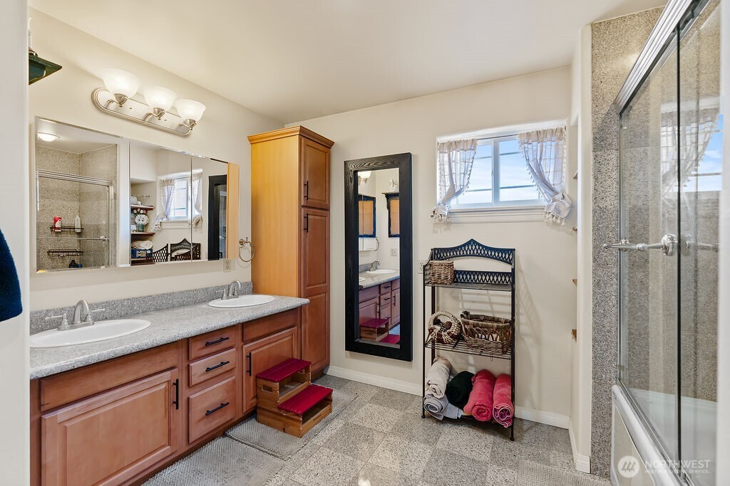 500 St Hilaire Road Property Photo 26