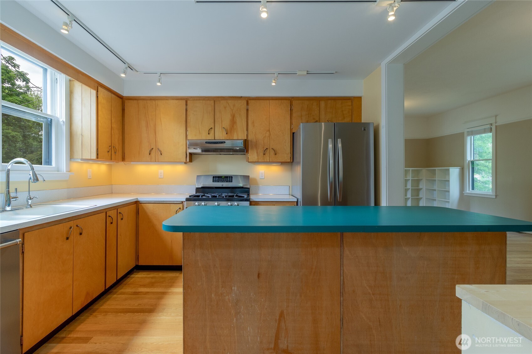 830 Boyer Avenue Property Photo 11