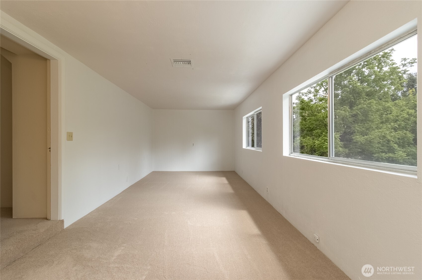 830 Boyer Avenue Property Photo 24