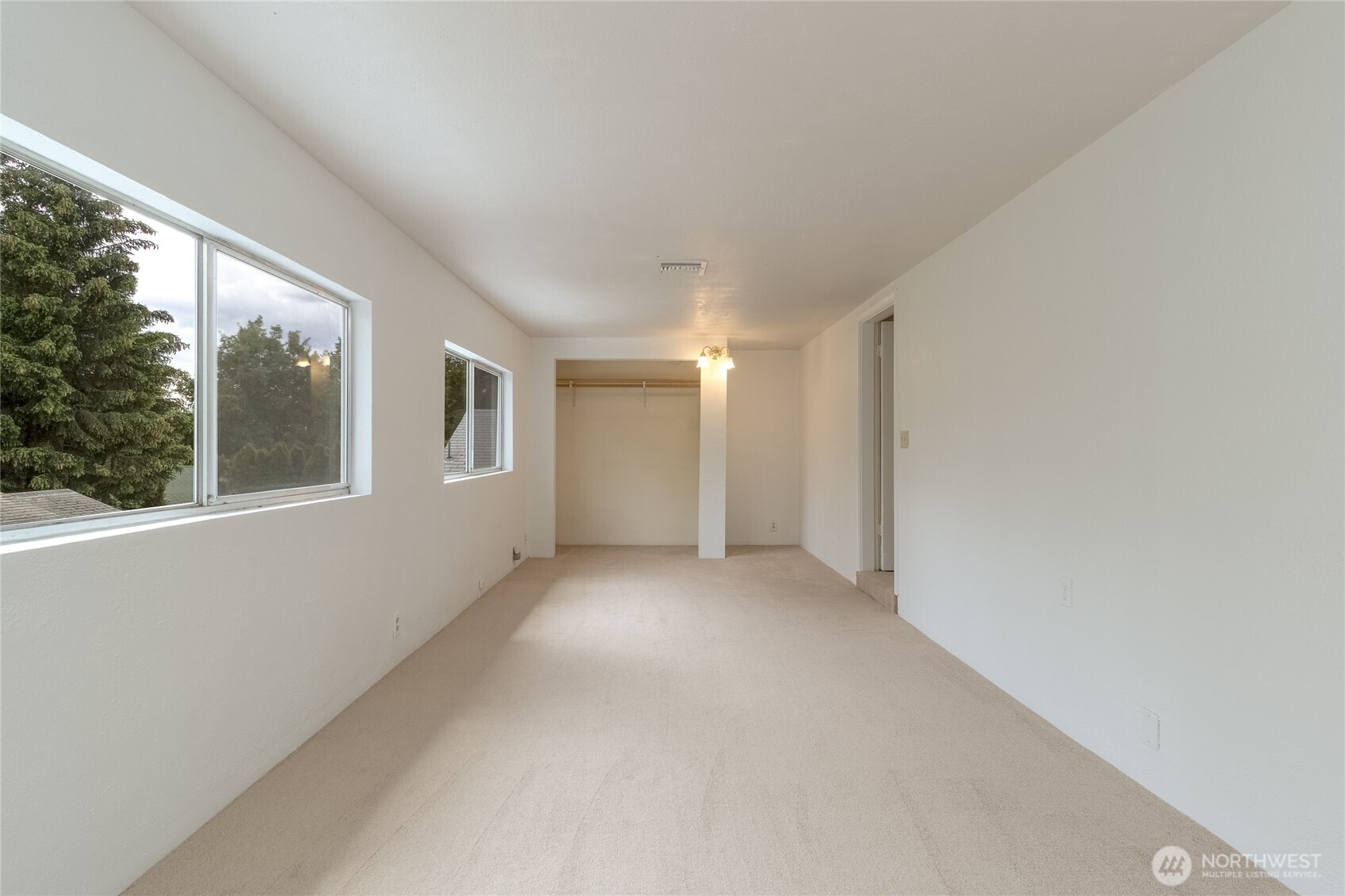 830 Boyer Avenue Property Photo 25
