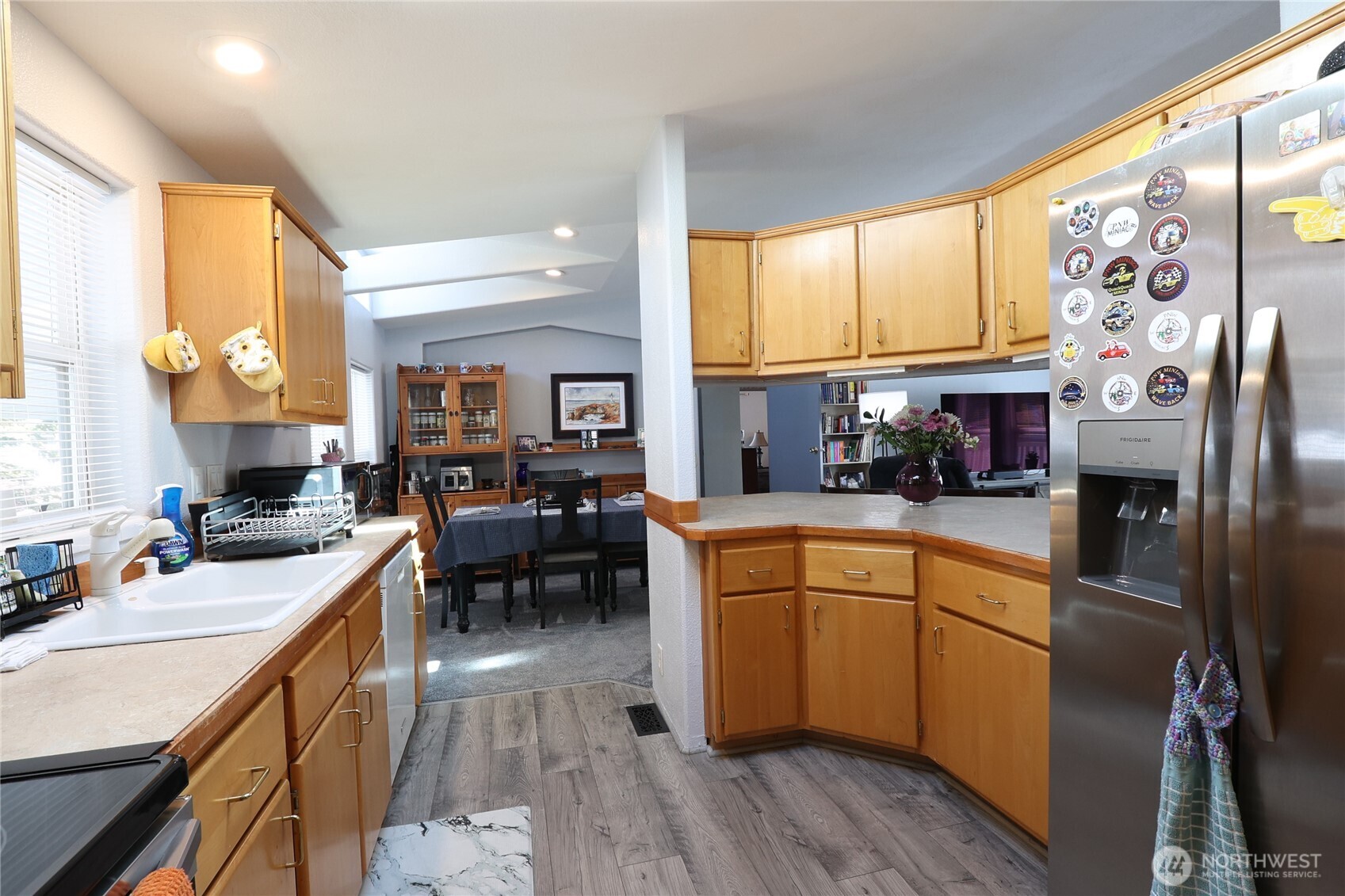 1427 100th Street 57 Property Photo 4