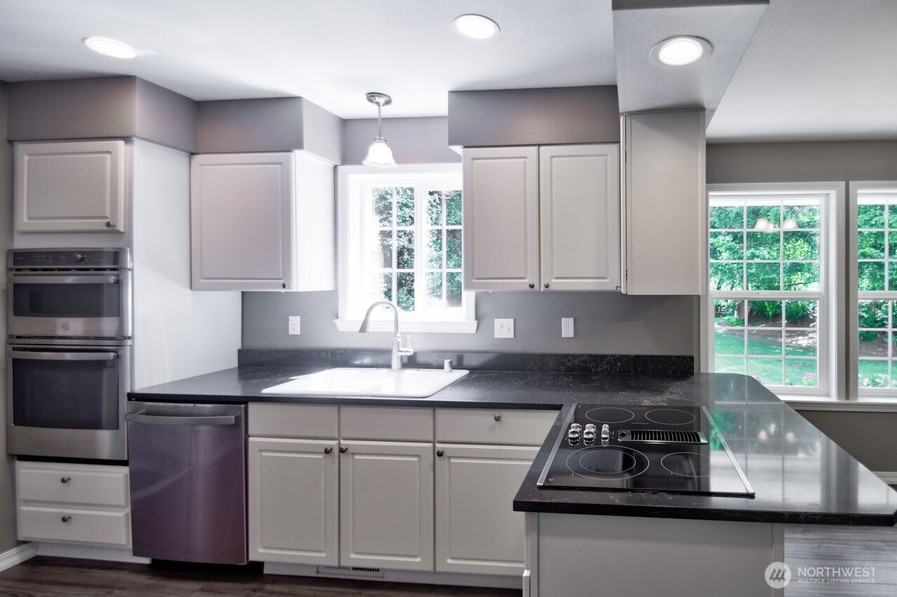 4840 Grand Fir Lane Property Photo 16