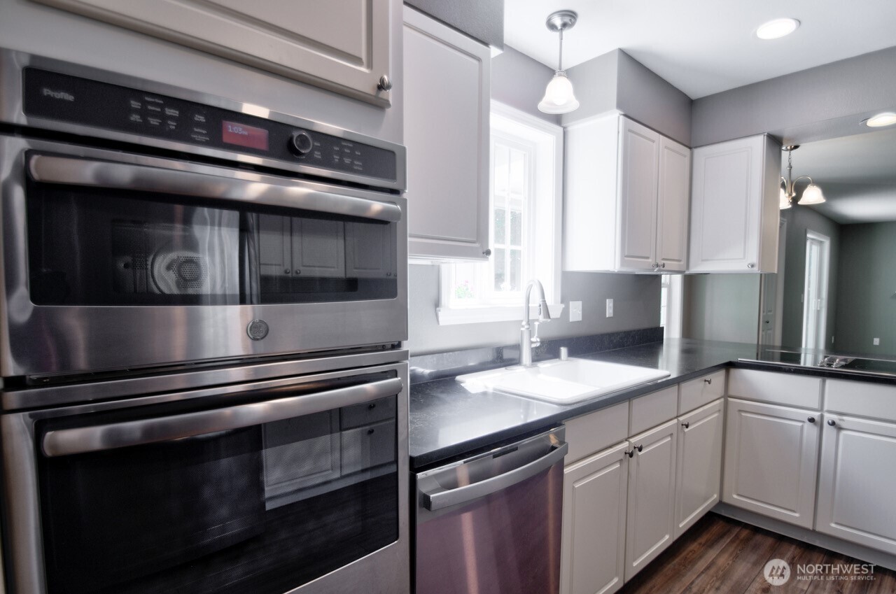 4840 Grand Fir Lane Property Photo 19