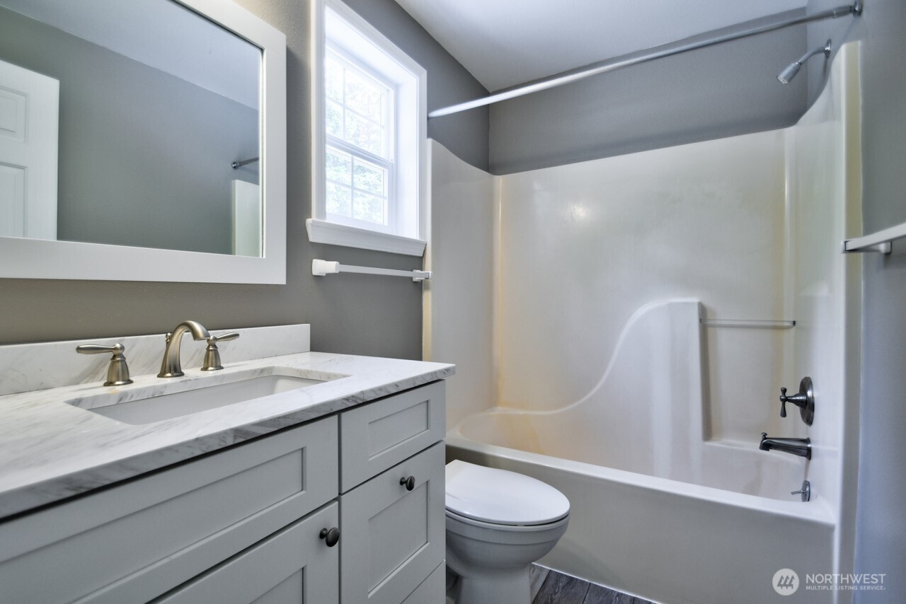 4840 Grand Fir Lane Property Photo 25