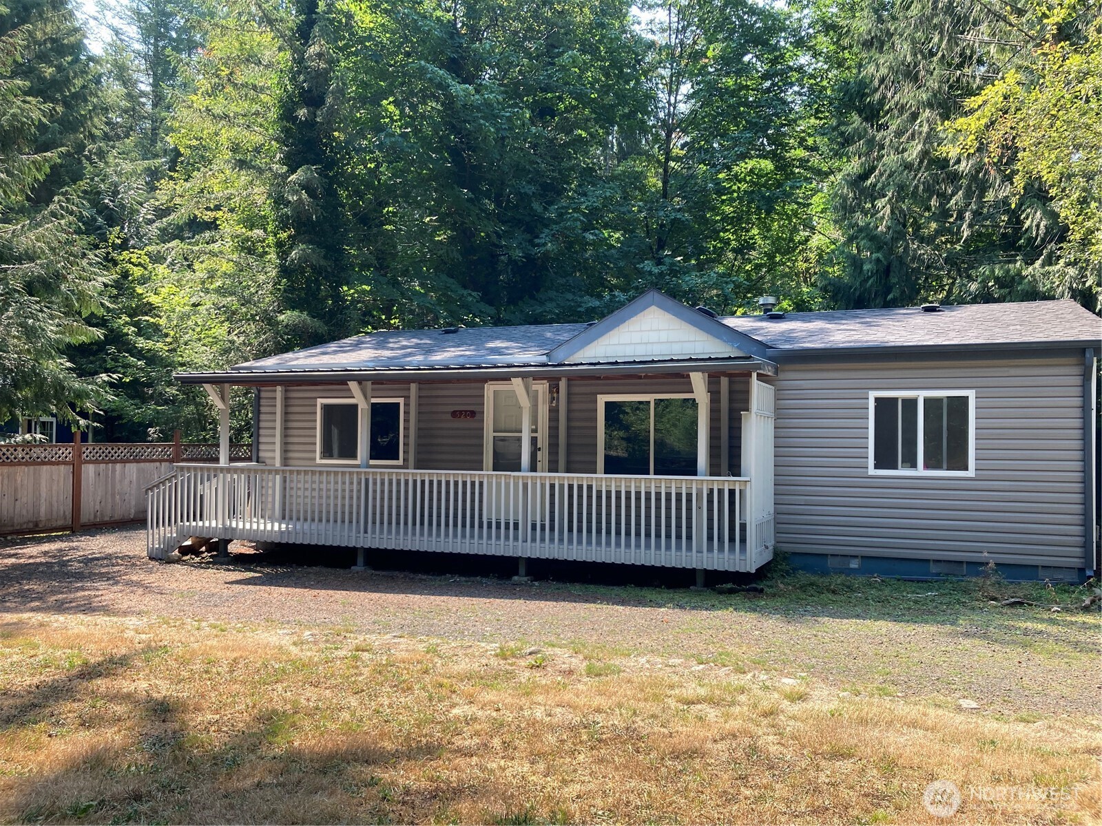 520 N Duckabush Drive Property Photo 1