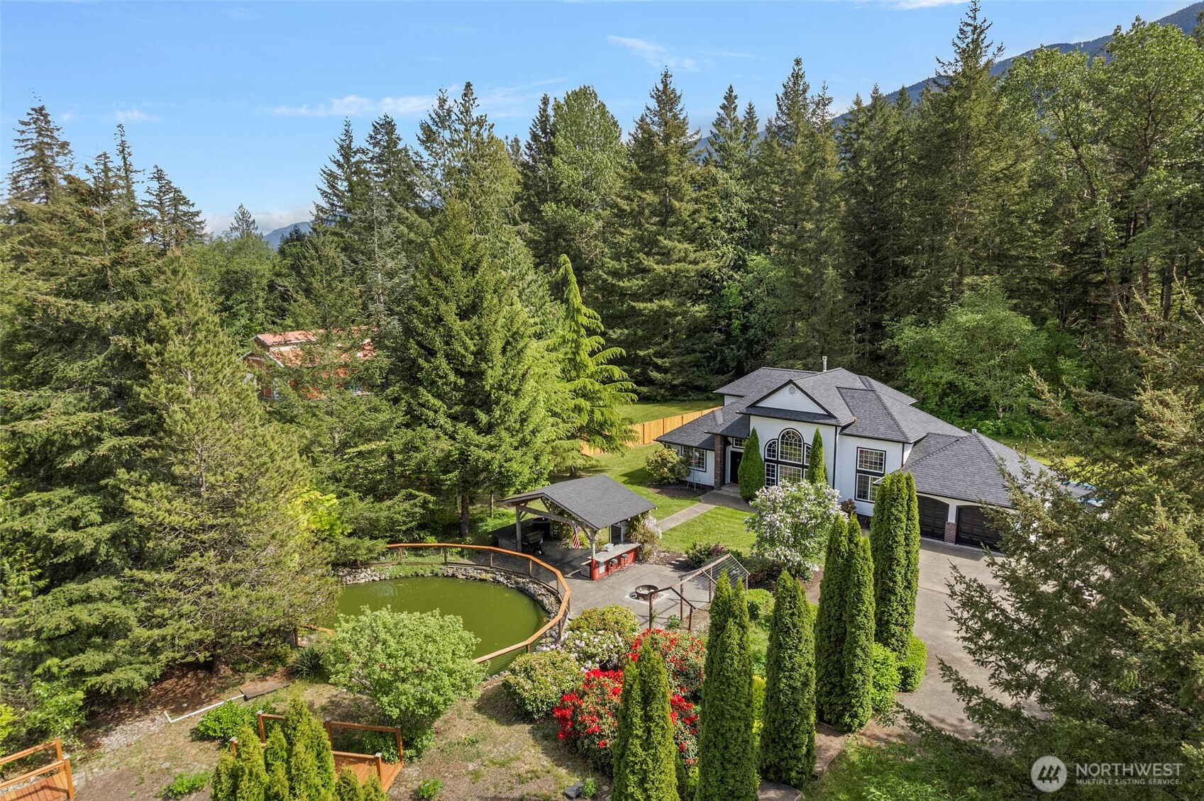 8235 Lusk Road Property Photo