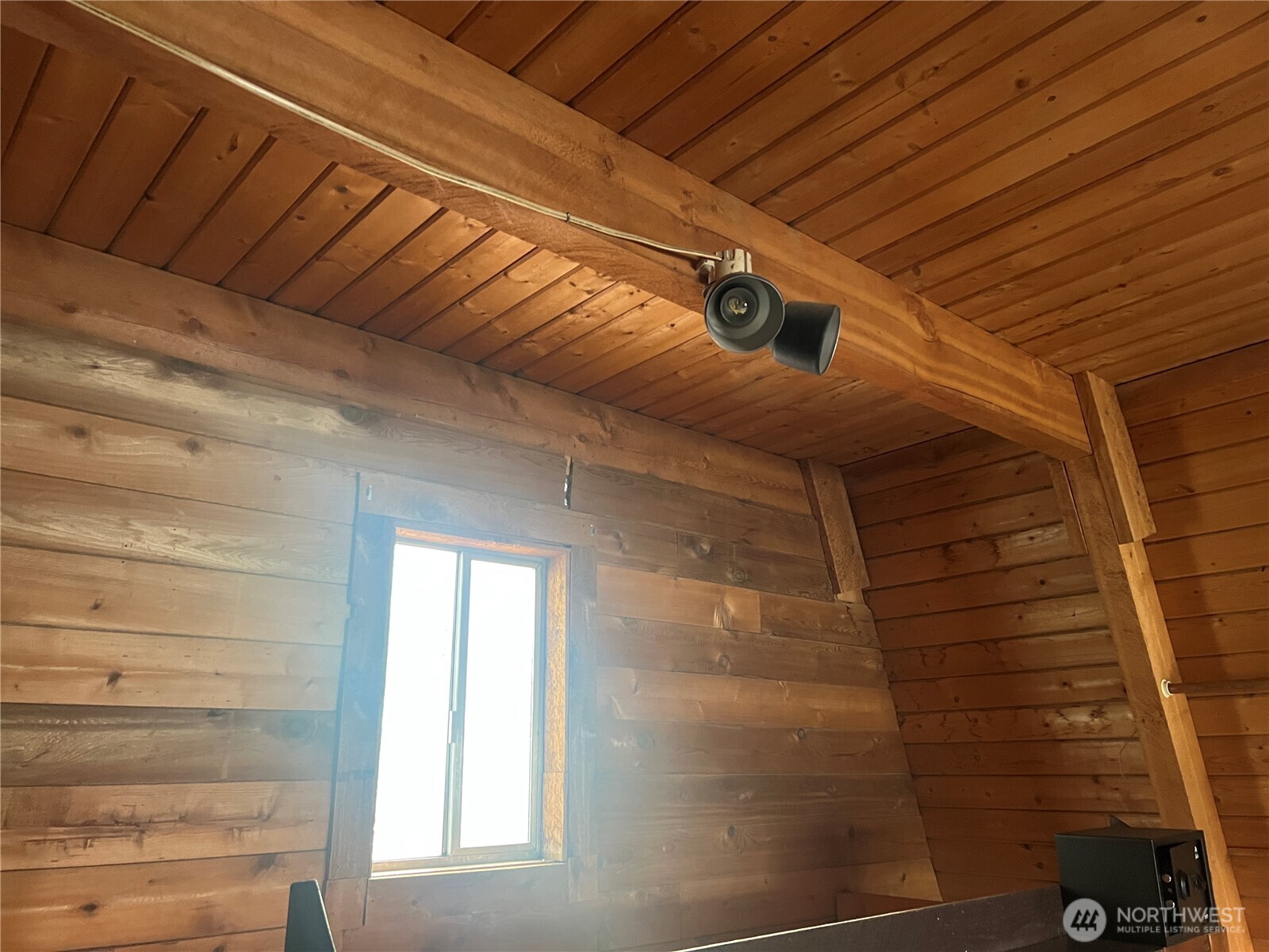 28 N Fir St Property Photo 10