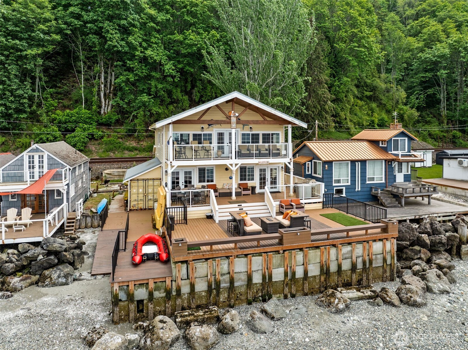 8116 Naketa Beach Walk Property Photo 1