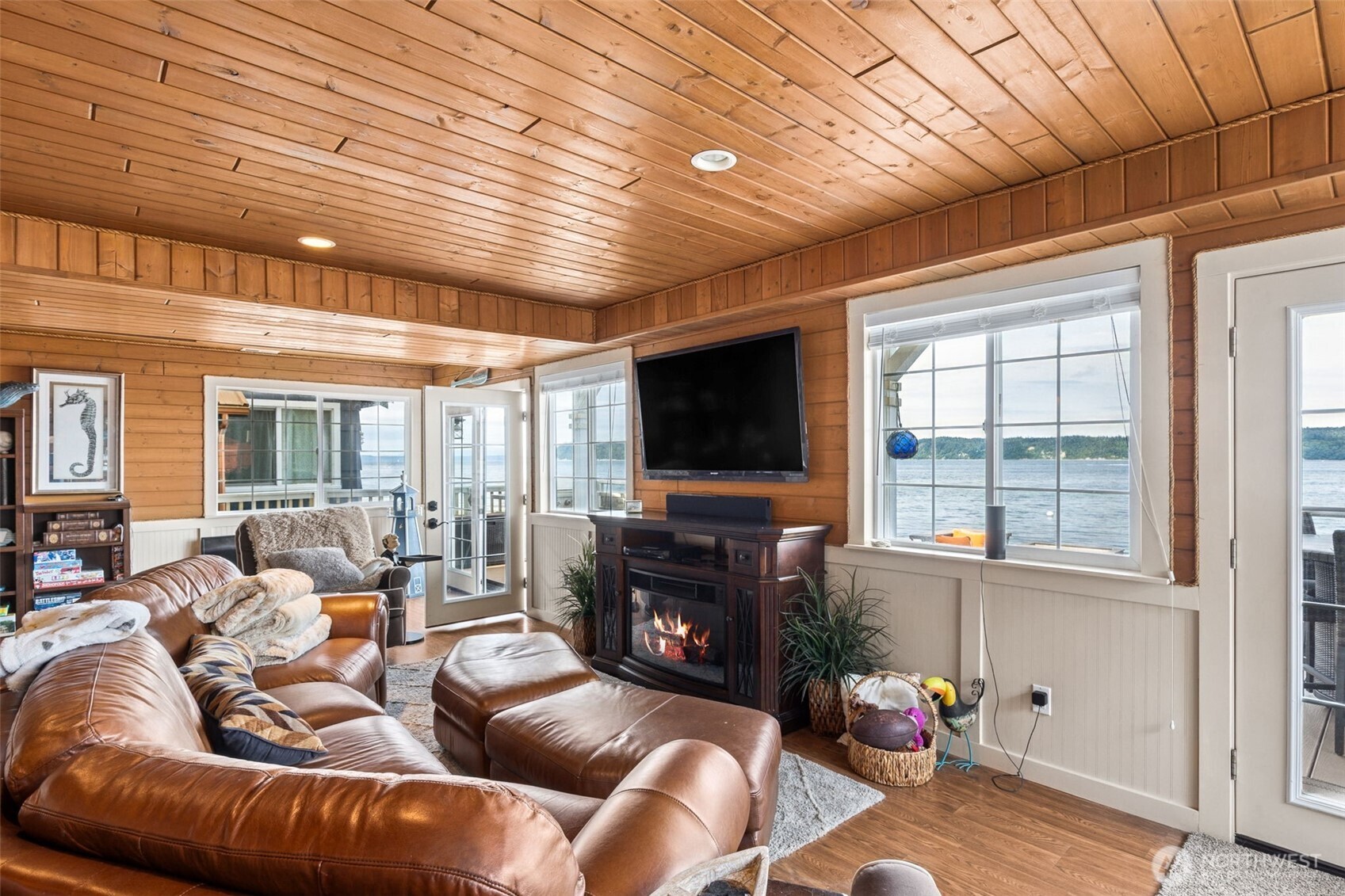 8116 Naketa Beach Walk Property Photo 8