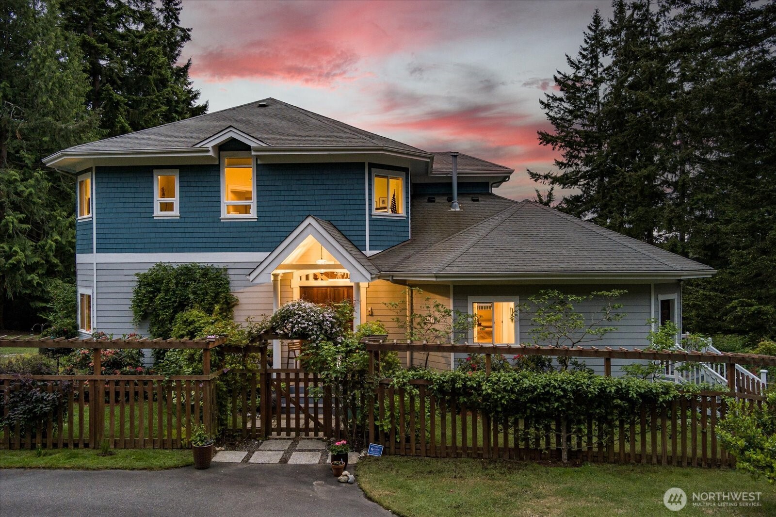 5427 Bayview Road Property Photo 3