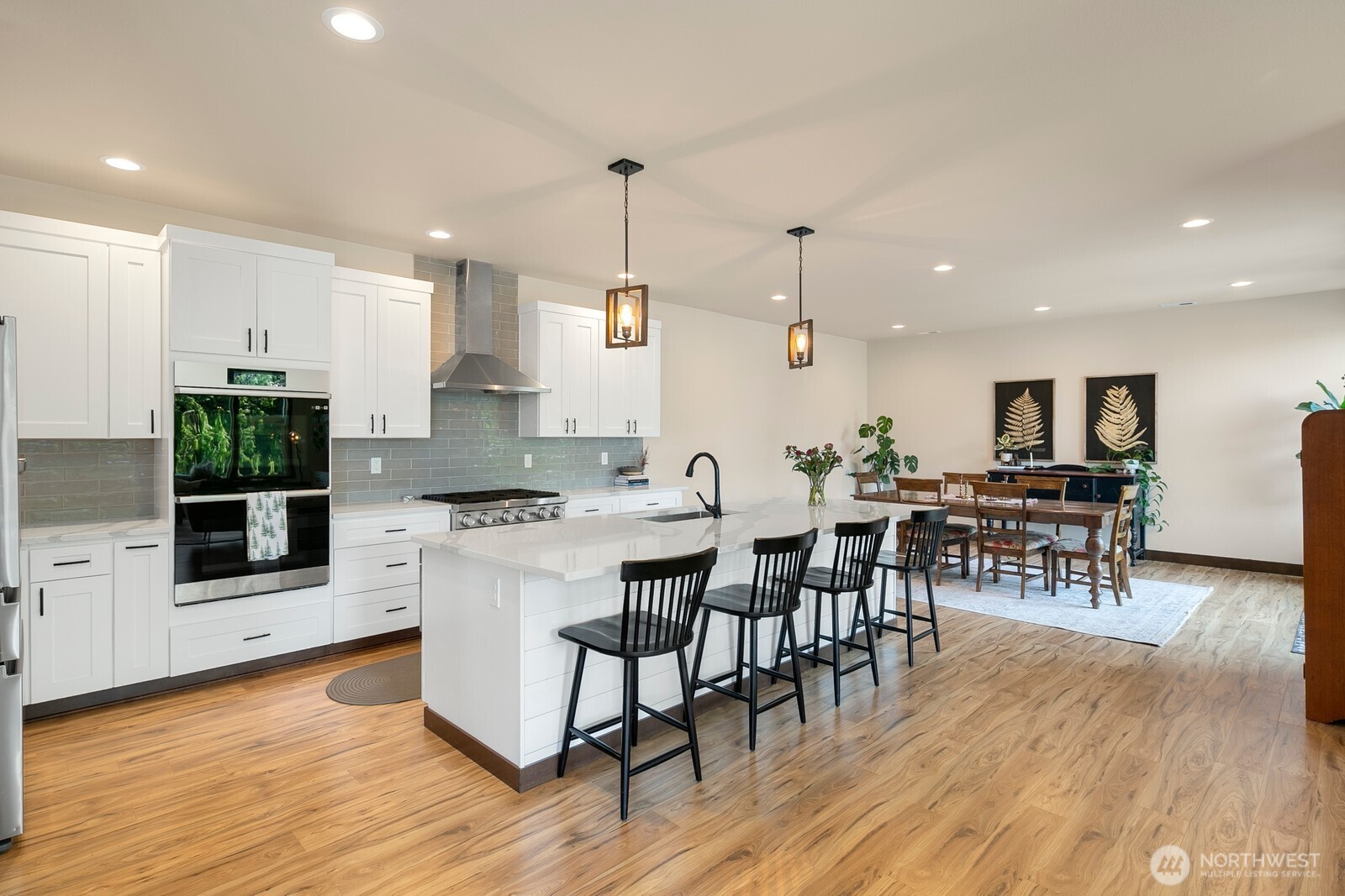 1048 Malvern Hills Drive Property Photo 3