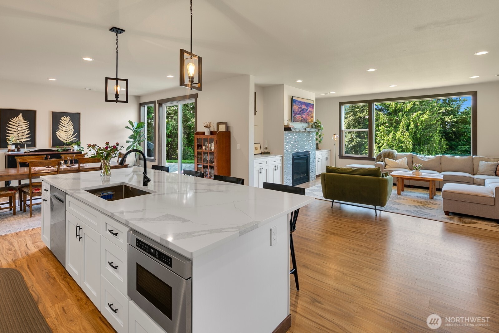 1048 Malvern Hills Drive Property Photo 7