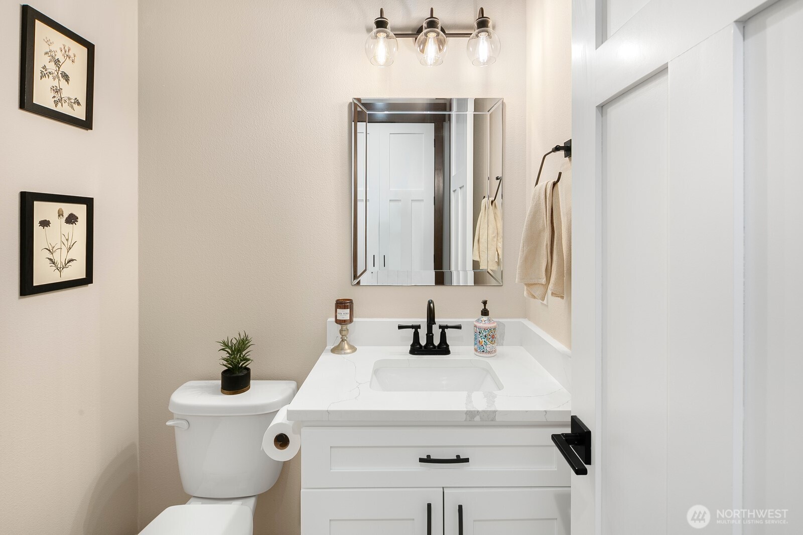 1048 Malvern Hills Drive Property Photo 13