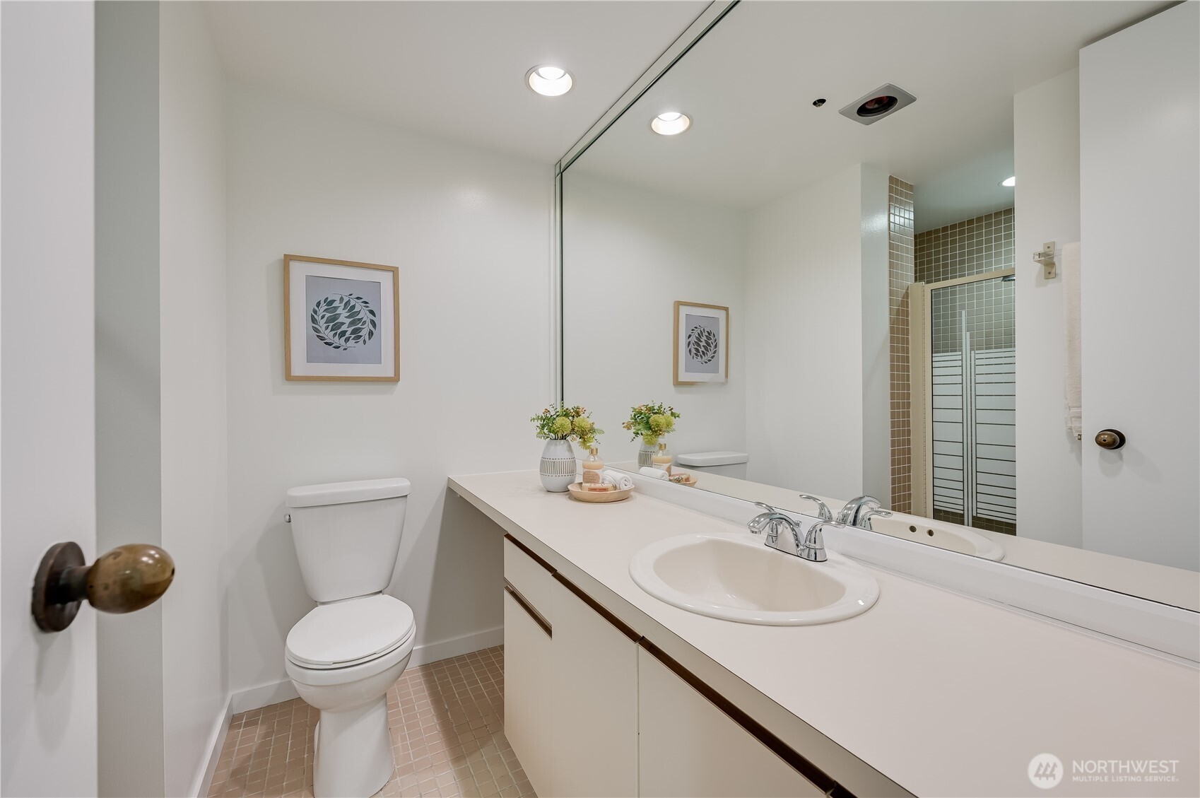 98 Union Street 513 Property Photo 17