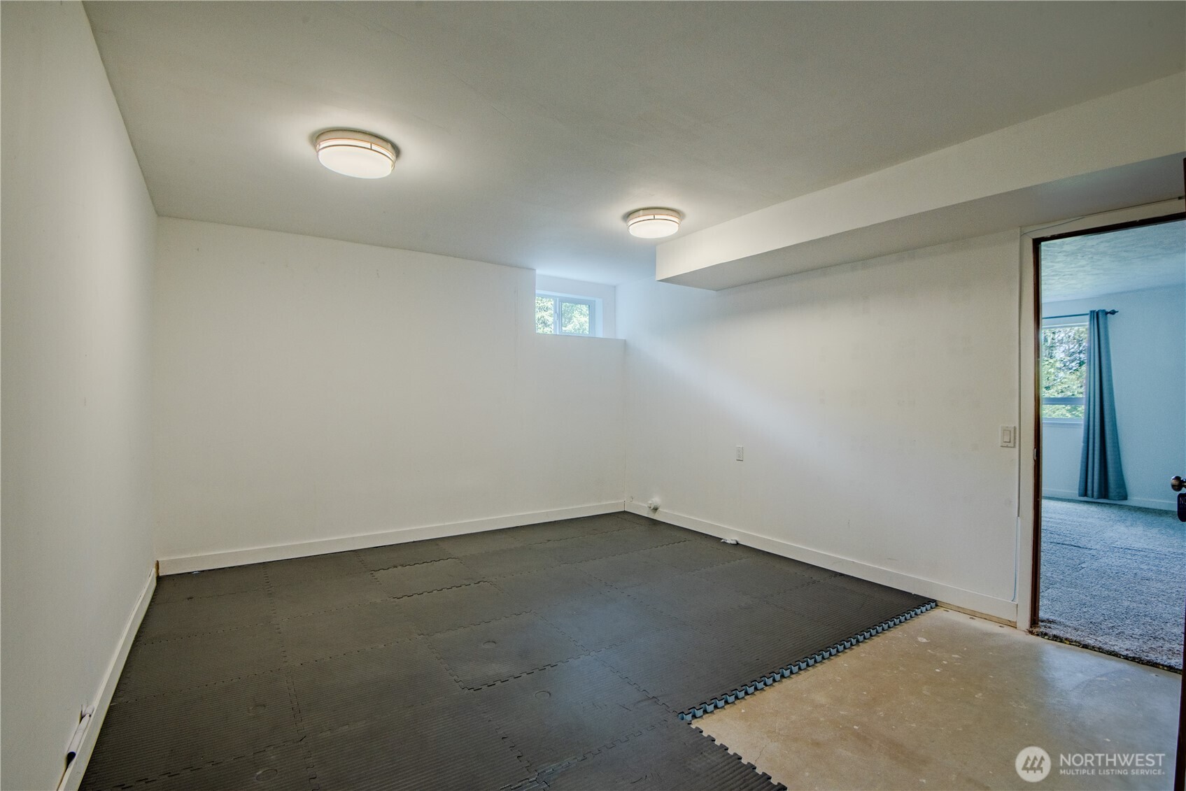 491 N Suncrest Drive Property Photo 23