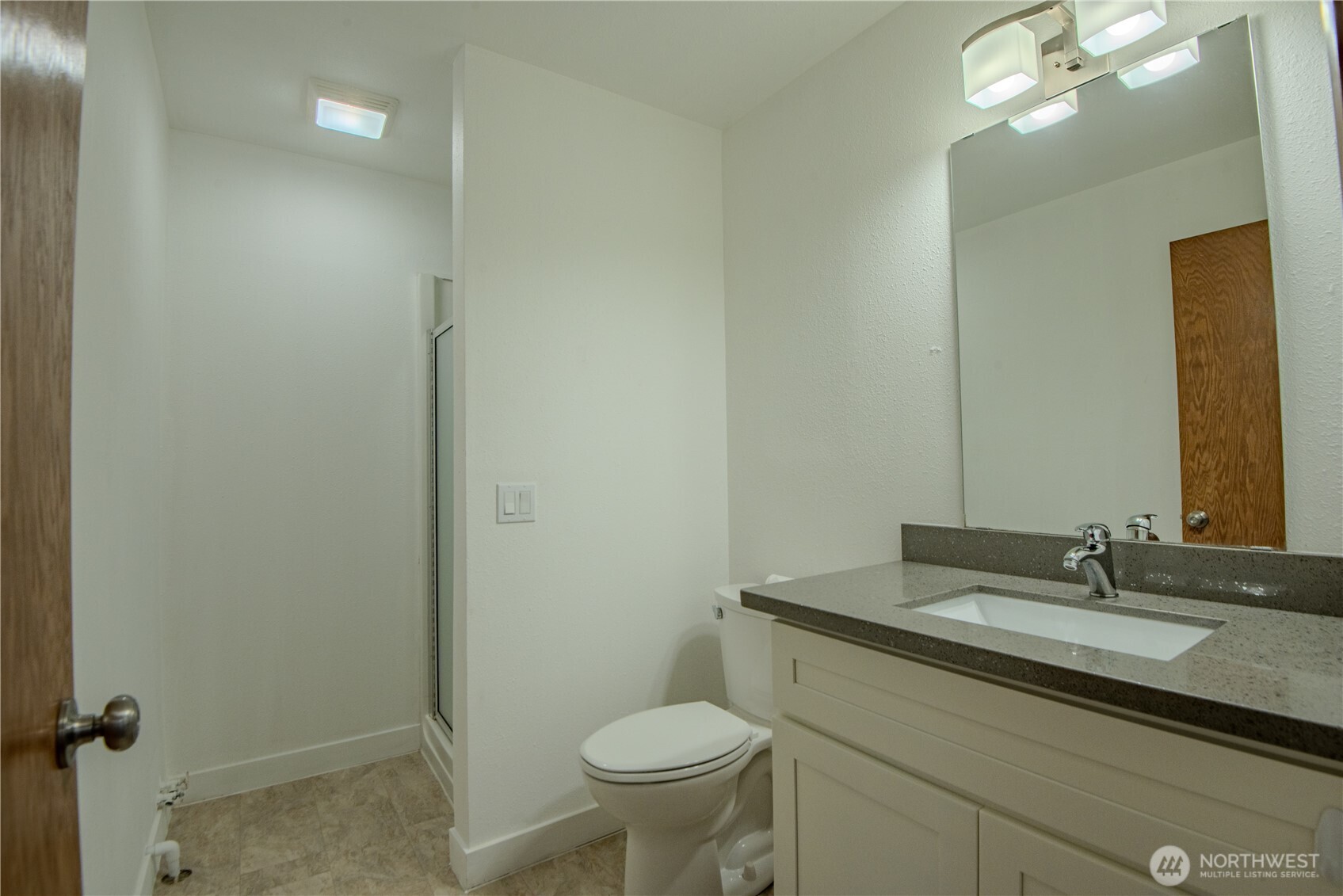 491 N Suncrest Drive Property Photo 24