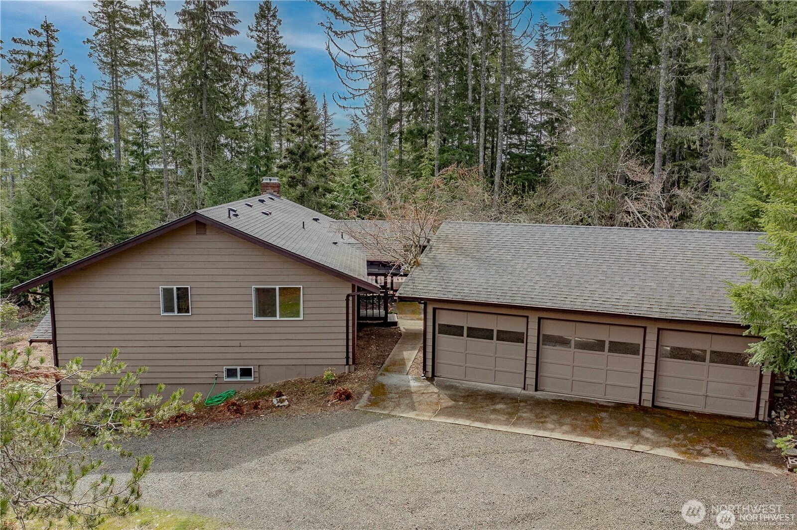 491 N Suncrest Drive Property Photo 28