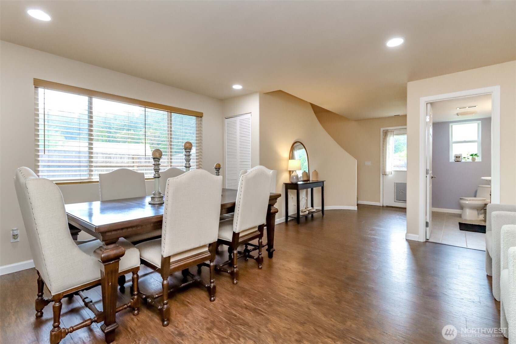5505 Oxalis Drive Property Photo 7