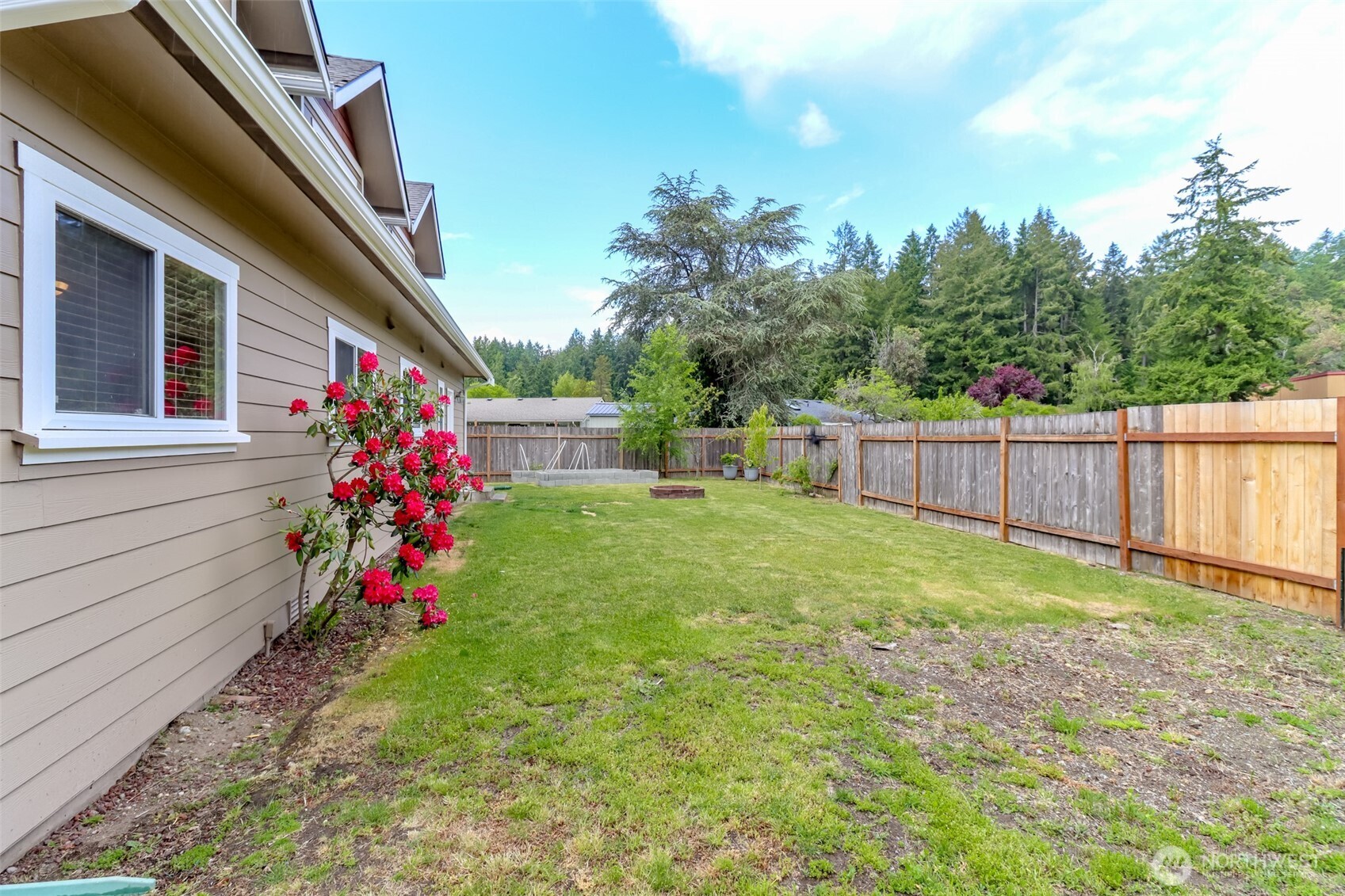 5505 Oxalis Drive Property Photo 12