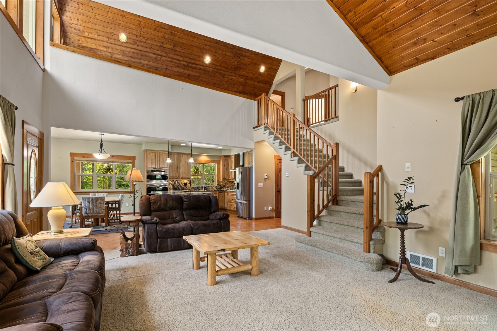 180 Sierra Lane Property Photo 14