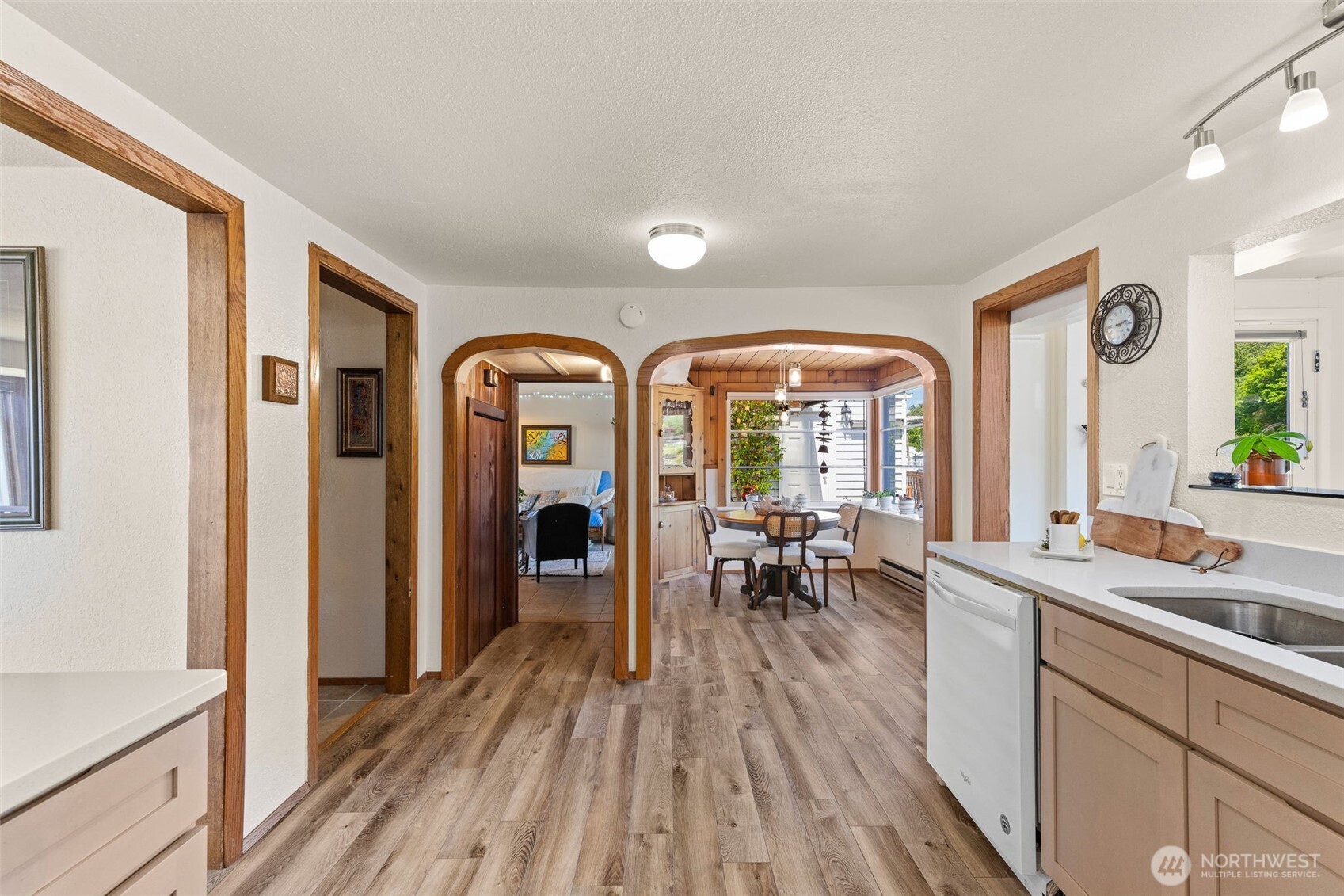2423 Day Island Boulevard Property Photo 19