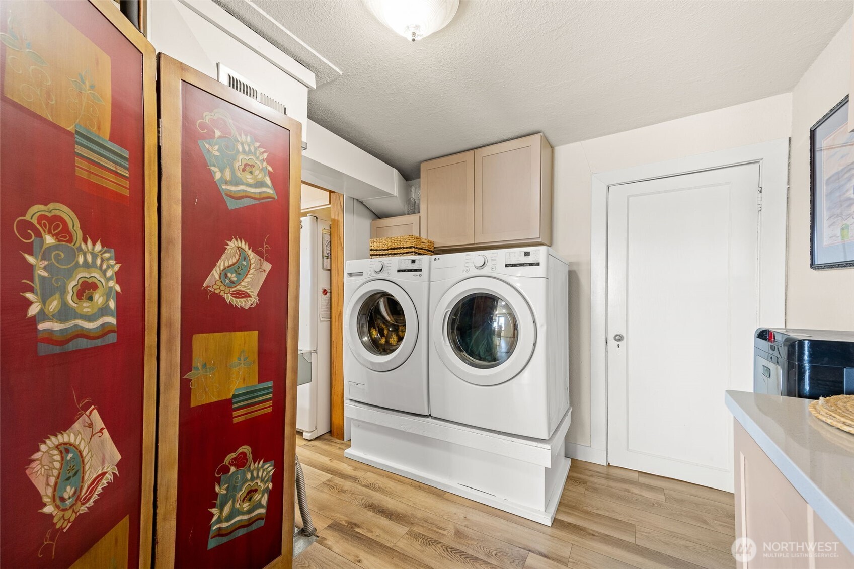 2423 Day Island Boulevard Property Photo 27