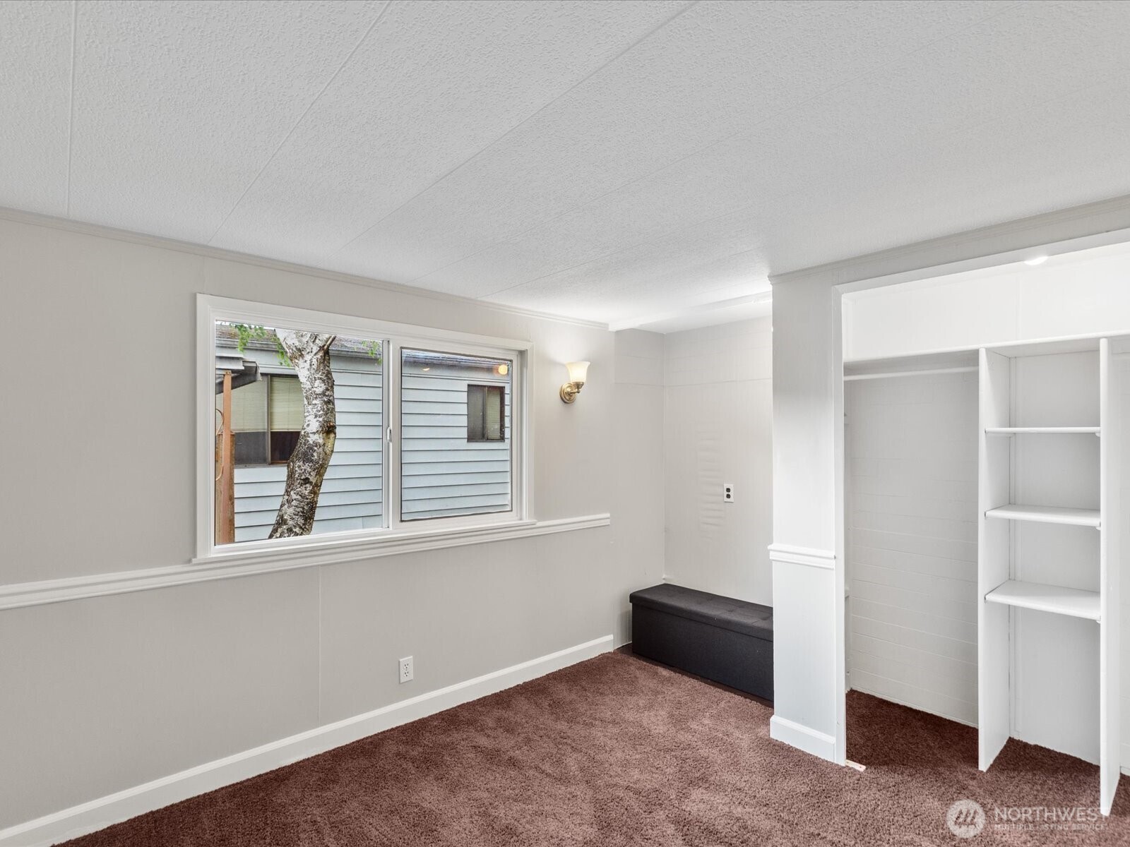 415 Lake View Road E20 Property Photo 14