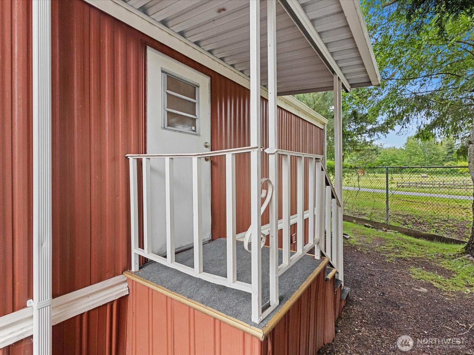 415 Lake View Road E20 Property Photo 22