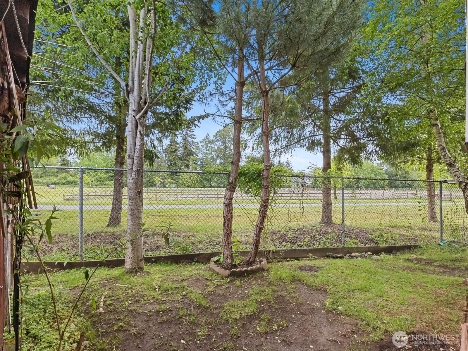 415 Lake View Road E20 Property Photo 23