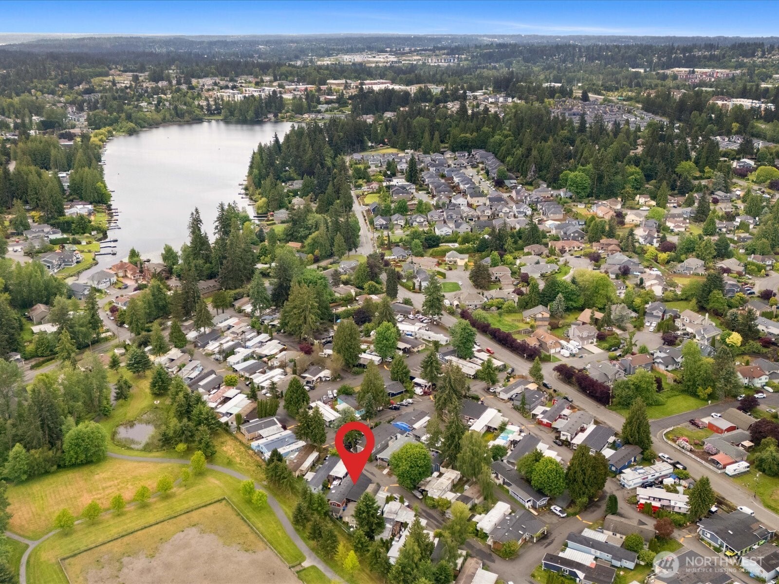 415 Lake View Road E20 Property Photo 28