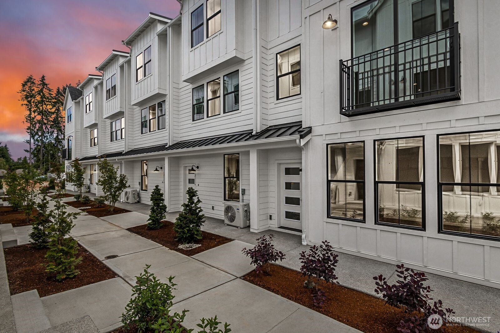 12107 127th Avenue Ct 91 Property Photo 2