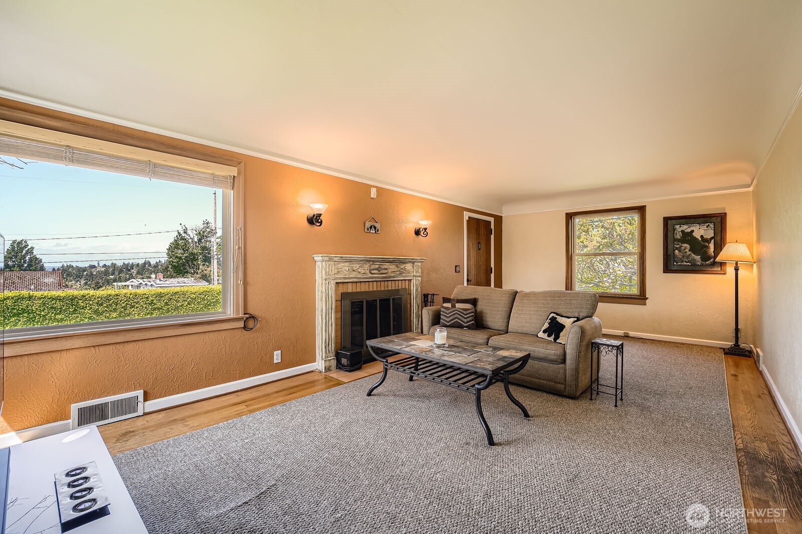 10758 22nd Avenue Property Photo 4