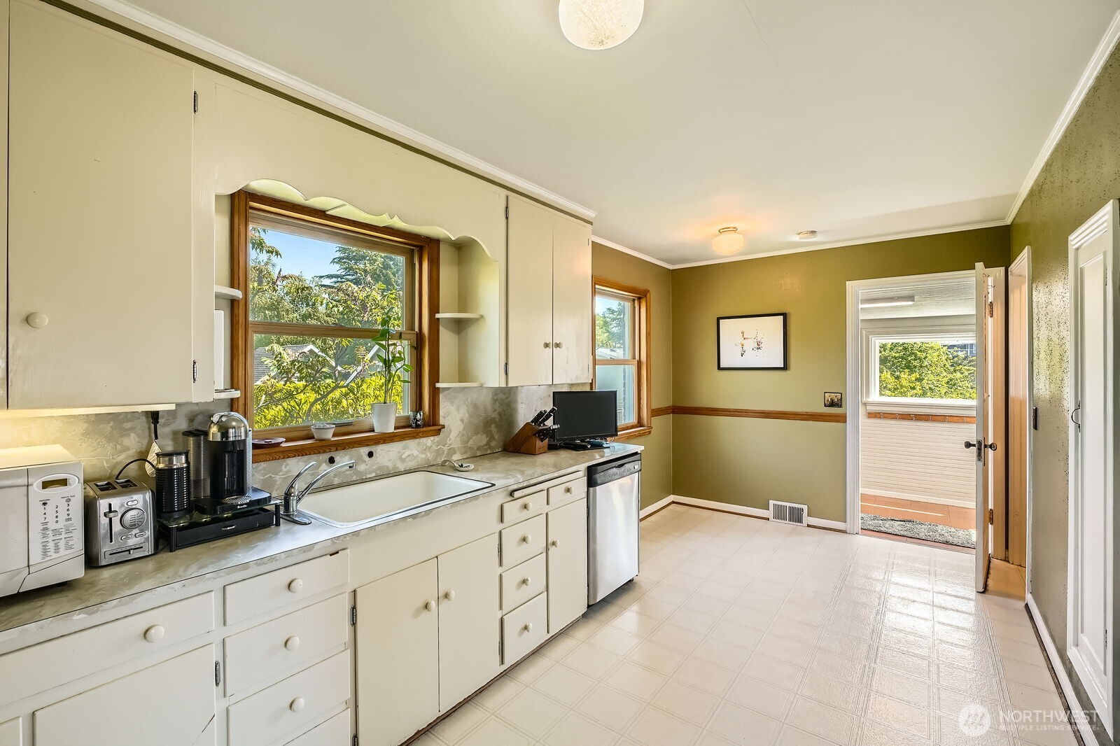 10758 22nd Avenue Property Photo 15