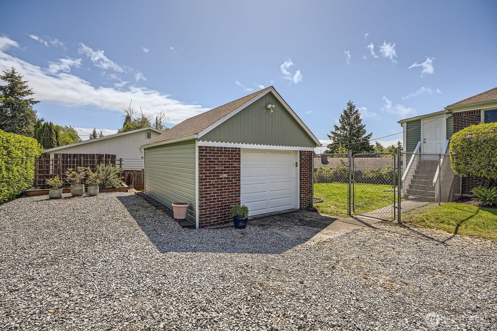 10758 22nd Avenue Property Photo 27