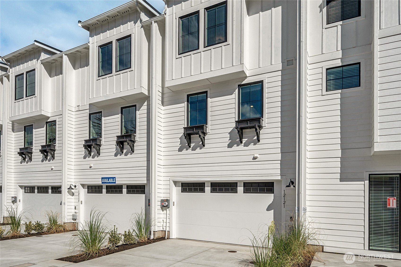 12119 127th Avenue Ct 94 Property Photo 1