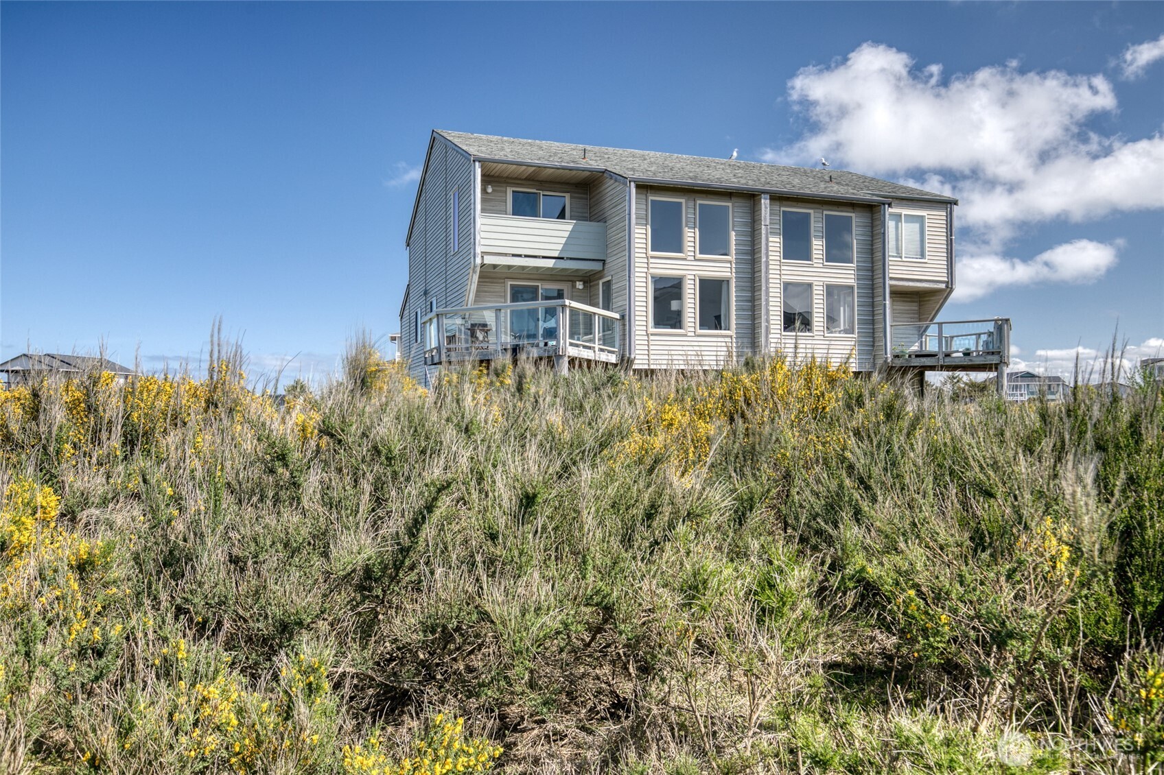 1472 Storm King Avenue A Property Photo 7