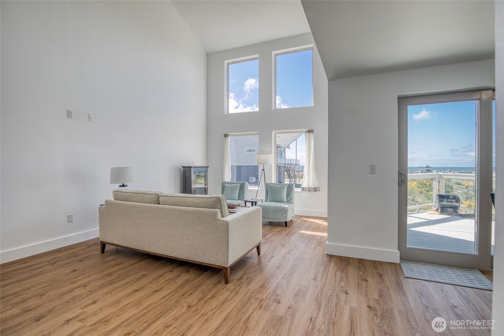 1472 Storm King Avenue A Property Photo 9