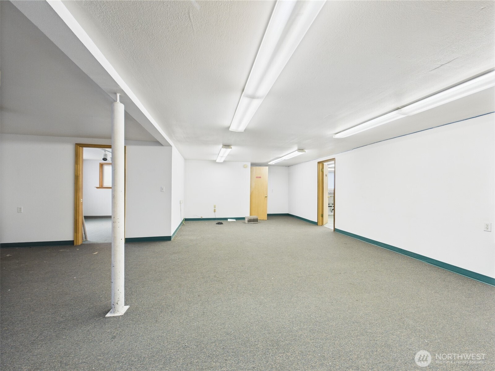 20411 Old Highway 99 Property Photo 8