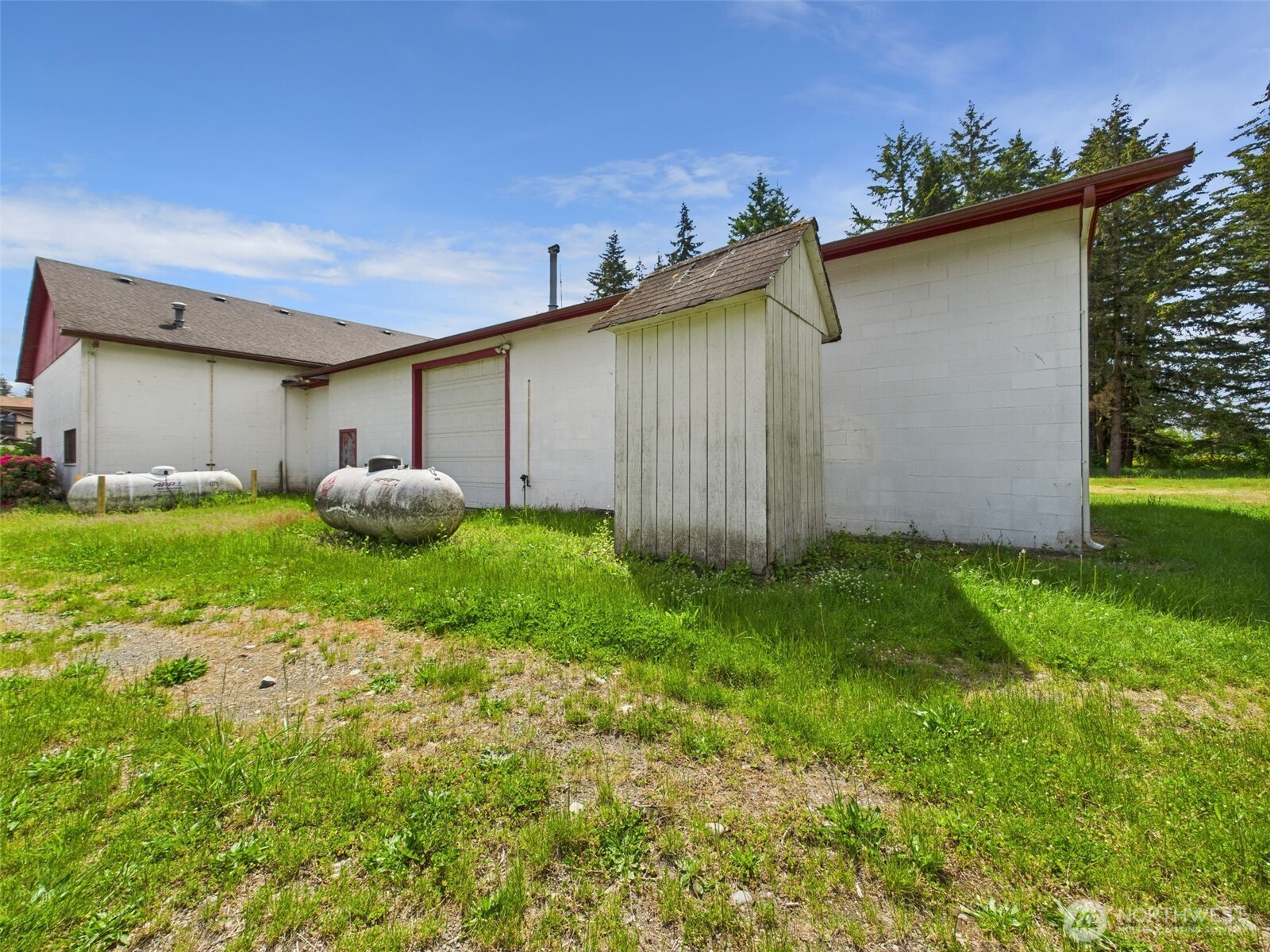 20411 Old Highway 99 Property Photo 24