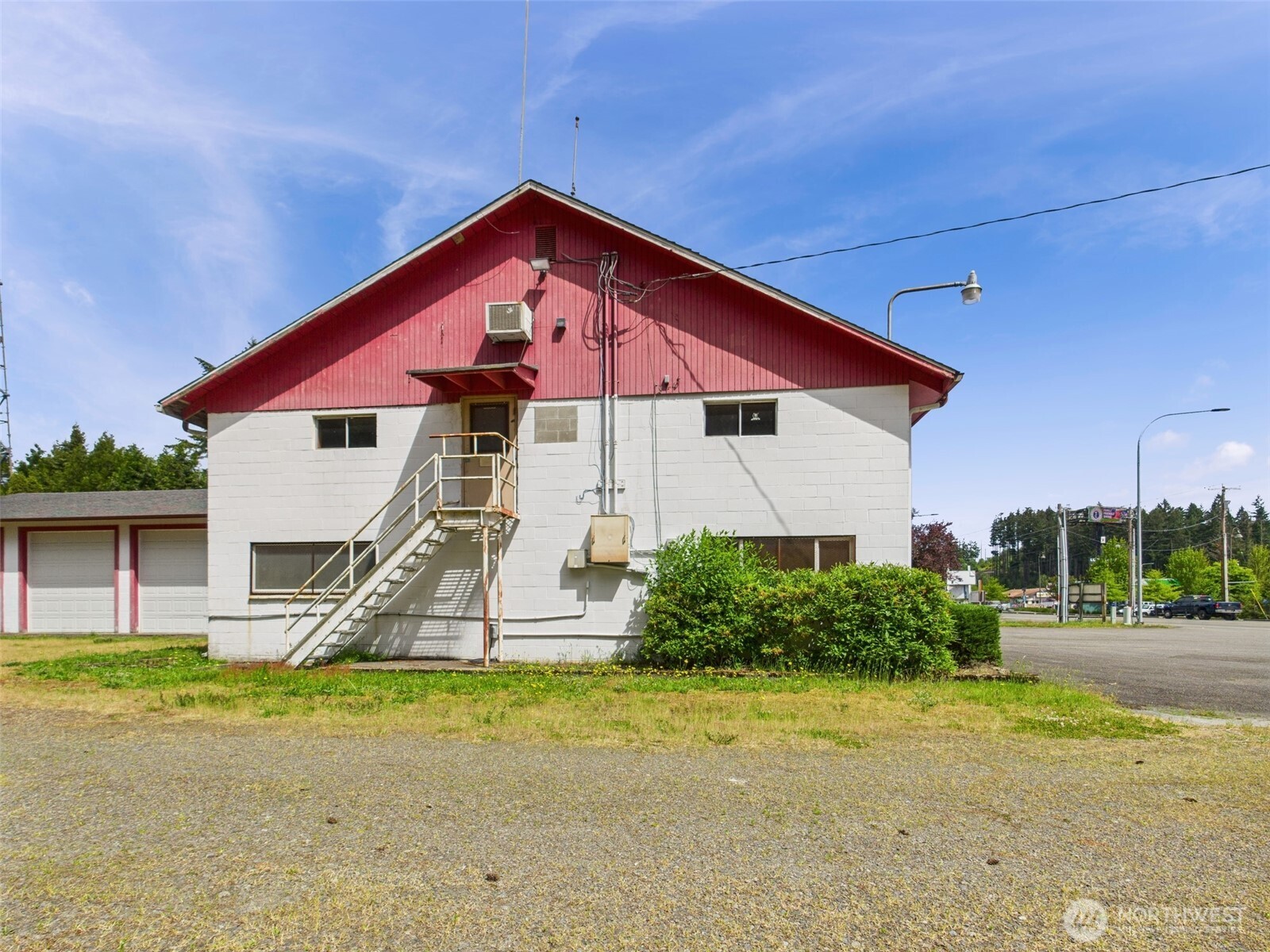 20411 Old Highway 99 Property Photo 26