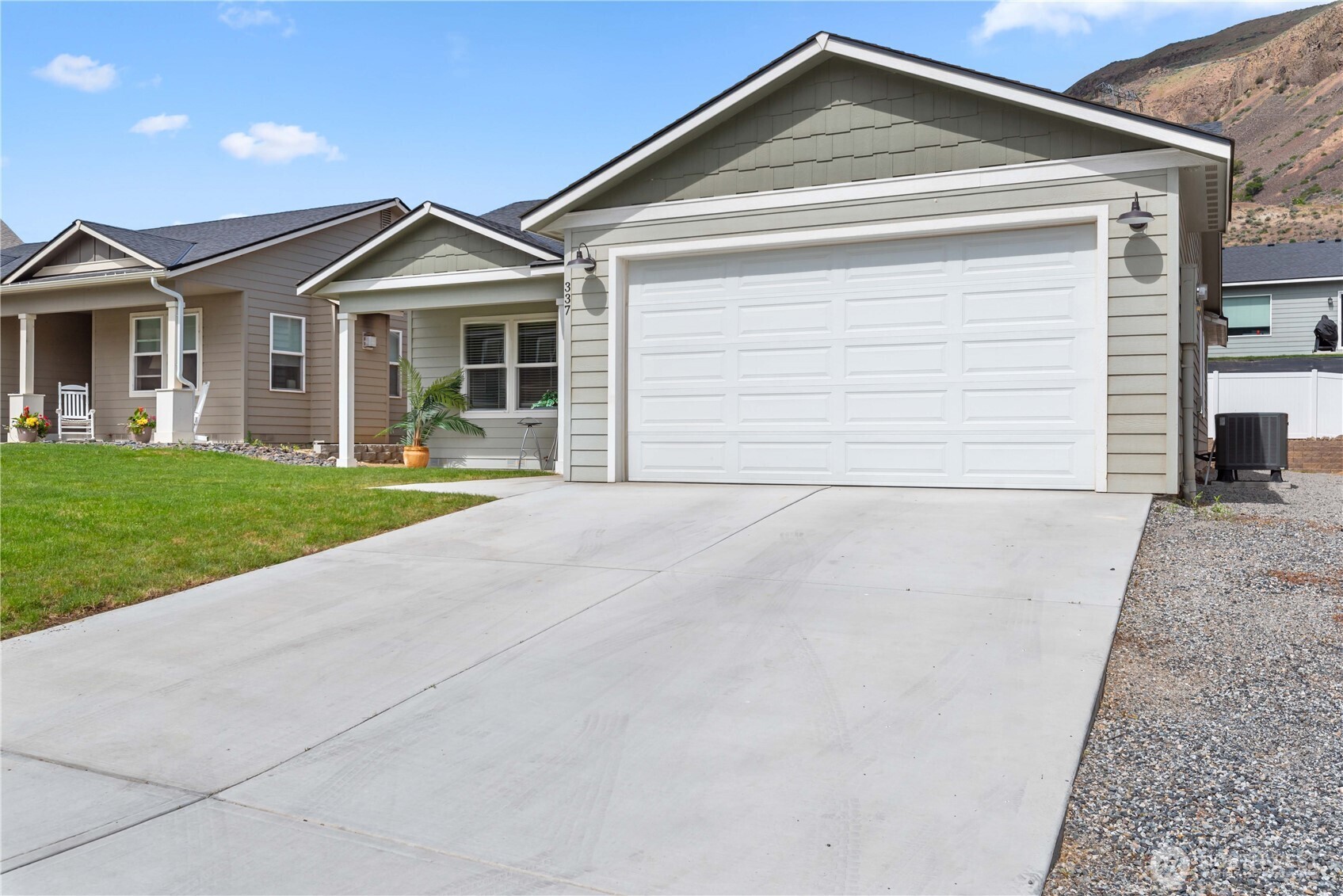 337 Hammond Lane Property Photo