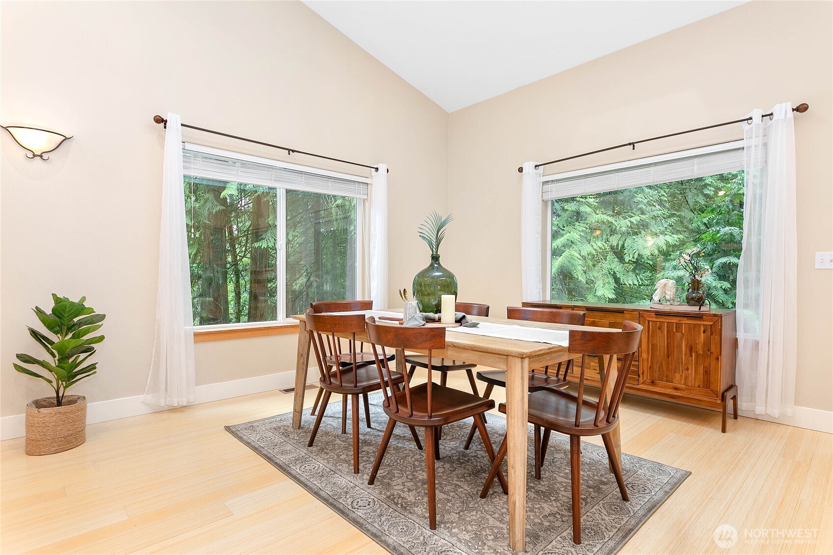 137 Sudden Valley Drive Property Photo 14