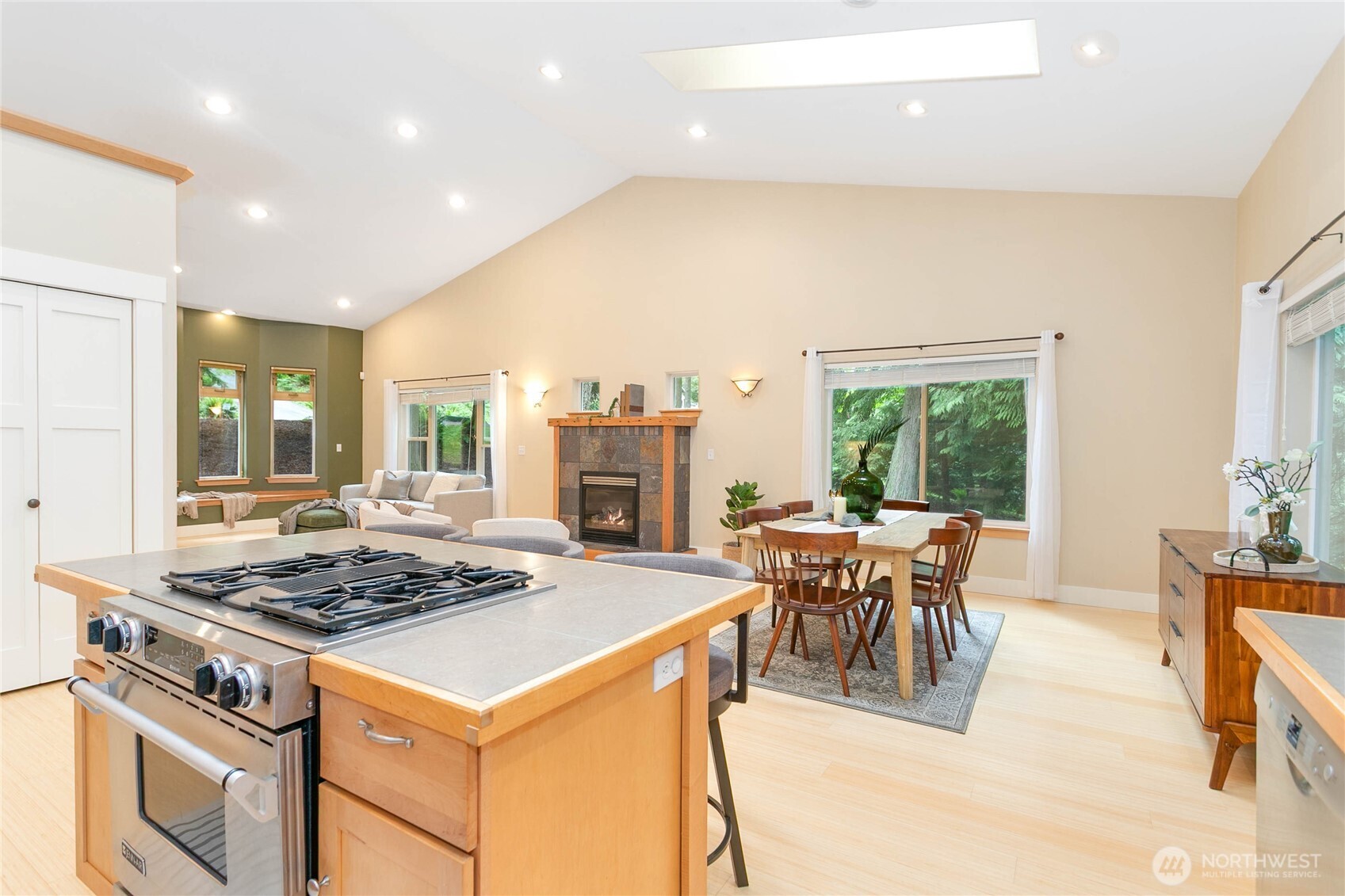 137 Sudden Valley Drive Property Photo 19