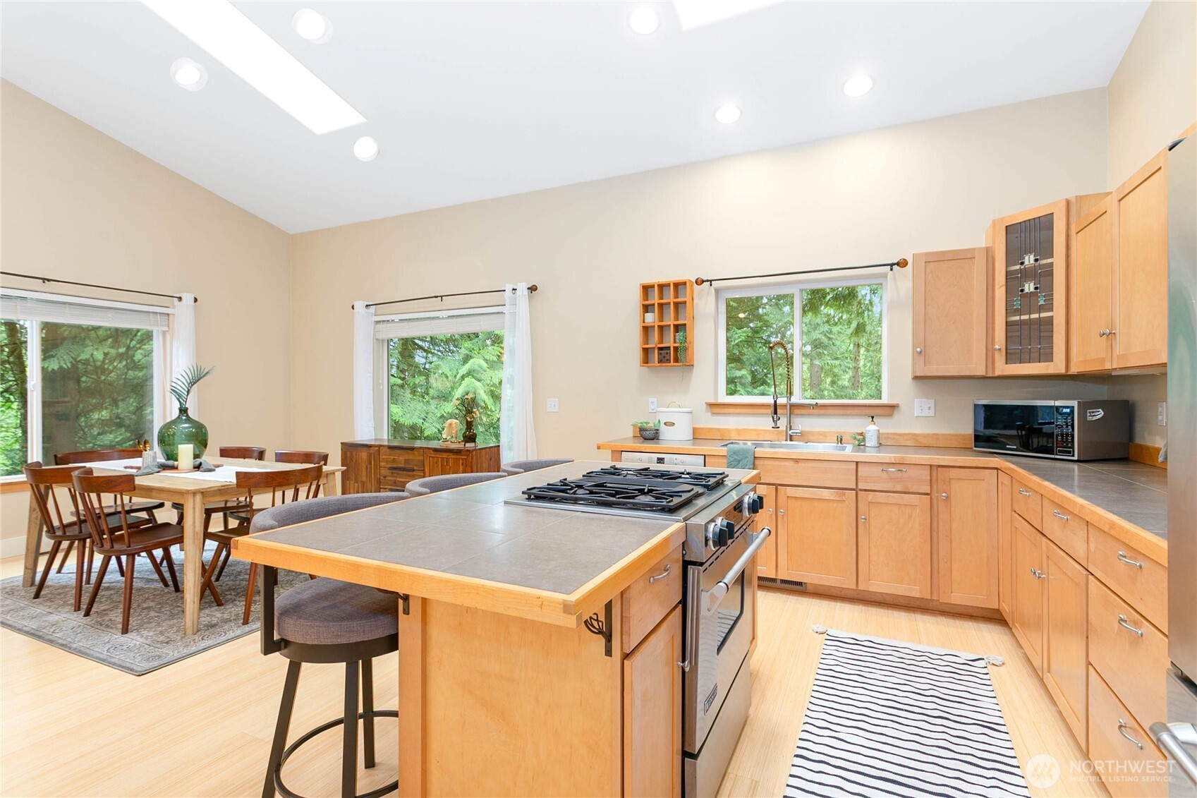 137 Sudden Valley Drive Property Photo 21