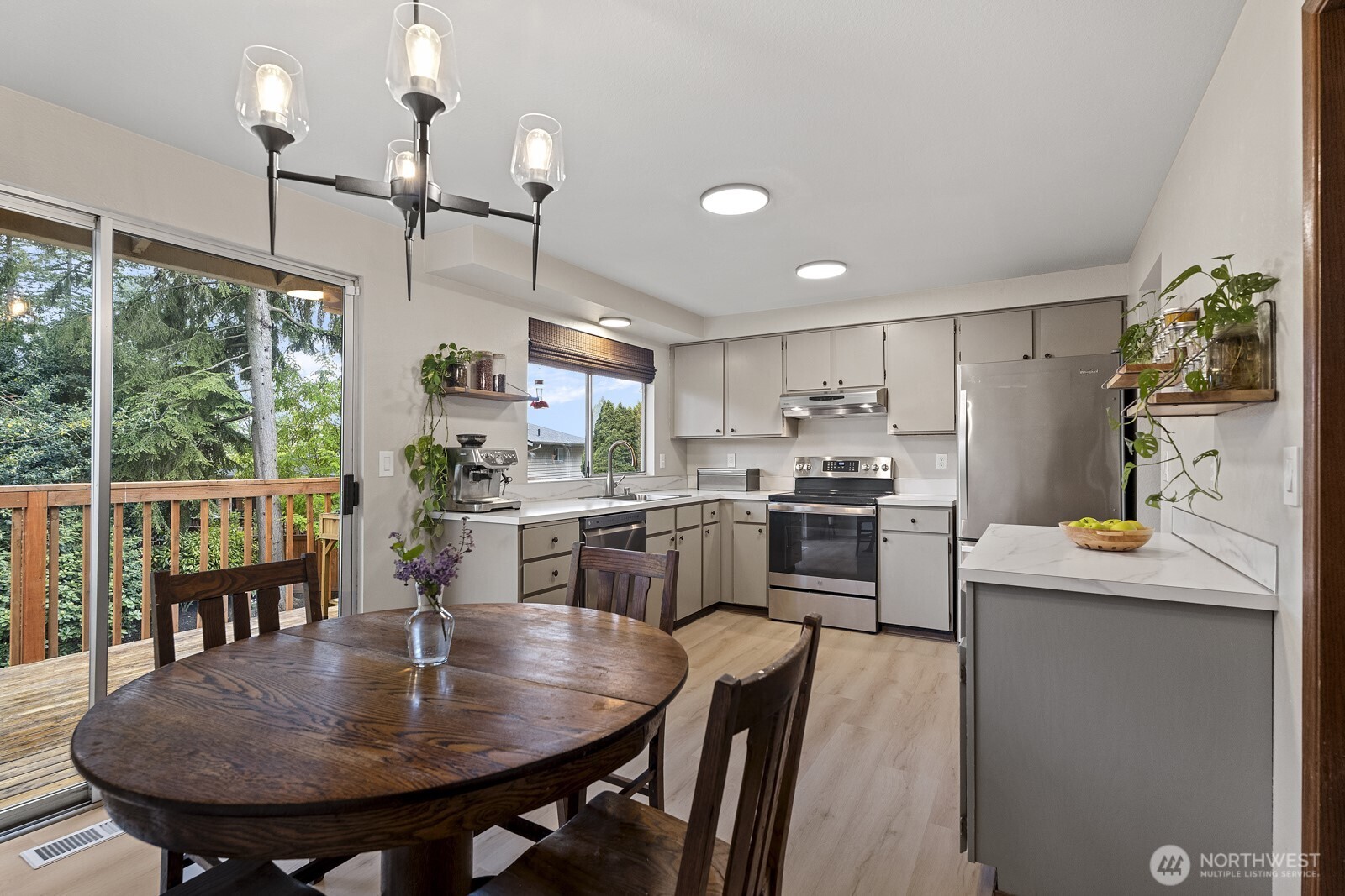15607 129th Place Property Photo 8